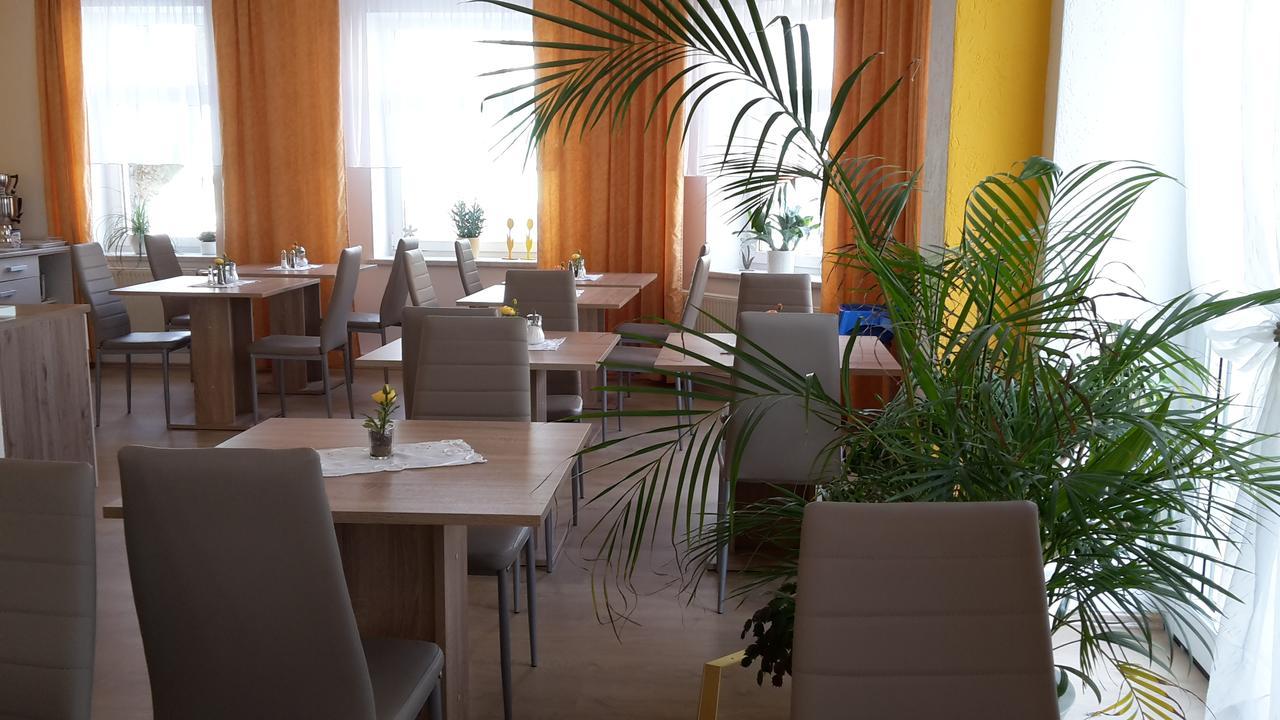 Pension Am Renner Dresde Exterior foto